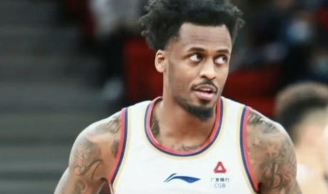 开云体育官网-CBA出现重大丑闻，超级外援恶意操控比赛，广东队被坑了