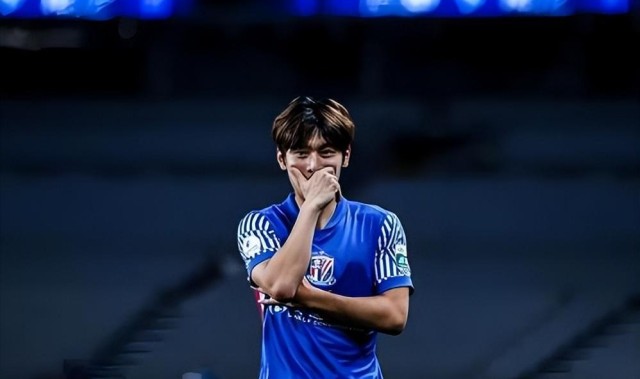 19岁的他前段时间刚进U23国足，如今就成申花黑马，已登场亮相