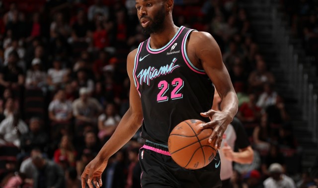 开云体育官网-热火迎战绿军 维金斯&amp;哈克斯&amp;约维奇可以出战 鲍威尔缺阵