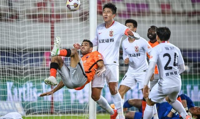 开云app下载-一把好牌打得稀烂!深足再度无缘前四 主帅是硬伤?